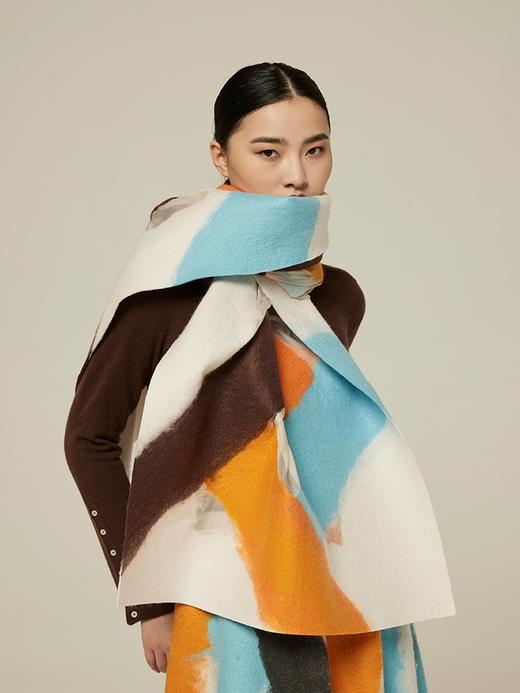 羊绒桑蚕丝手工毛毡披肩 SJF94P273W 商品图4