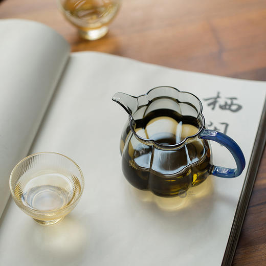 璃享 梅花玻璃公道杯高档茶具新款凤玉茶海单个加厚耐热高级分茶器茶漏 商品图13