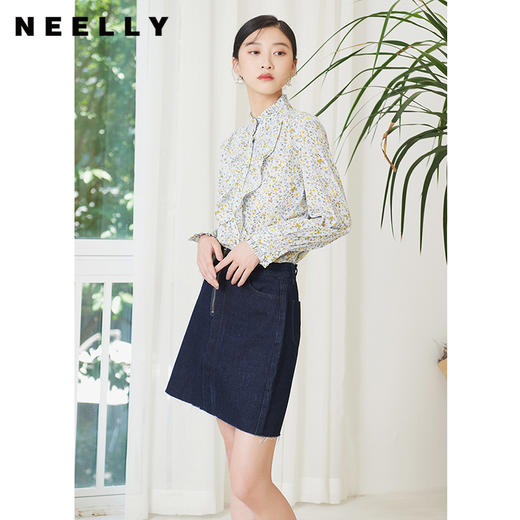 NEELLY纳俪商场同款秋季新款立领碎花衬衫女甜美荷叶边单排扣上衣N22074B04433 商品图1