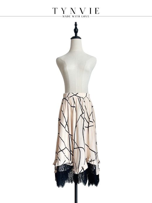 TYNVIE 波浪裙摆蕾丝拼接半身裙-印花 商品图0