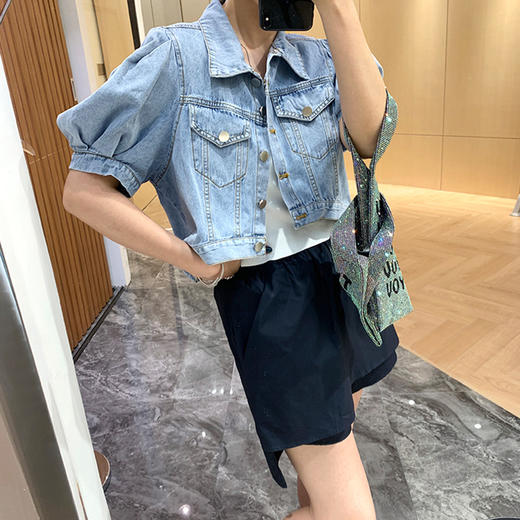 【服饰鞋包】显瘦短款牛仔外套女夏季薄款2022年新款潮ins超火短袖小香风上衣 商品图1