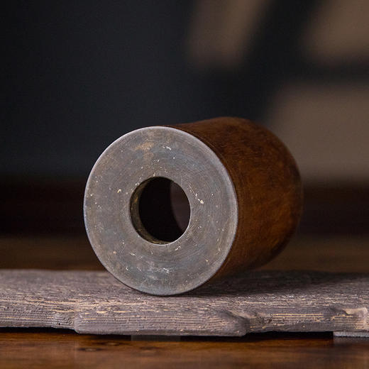 清 黄花梨束腰笔筒 商品图3