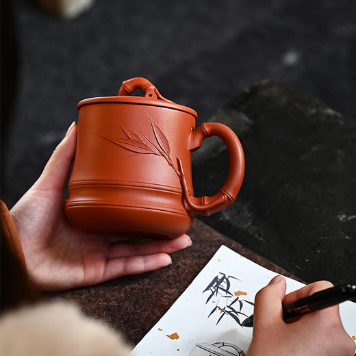 梵匠 『秀竹』名家纯手工 功夫茶泡茶杯男女通用办公大容量盖杯 宜兴原矿朱泥紫砂杯 380cc 商品图0