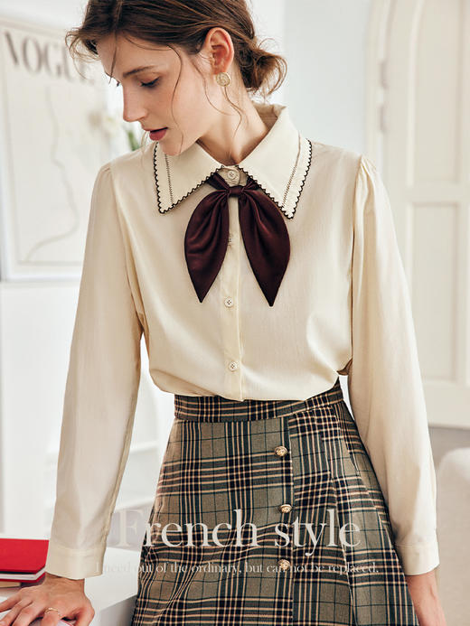 OLrain法式奶油杏色长袖衬衫女早秋2022年新款复古蝴蝶结翻领上衣 商品图1