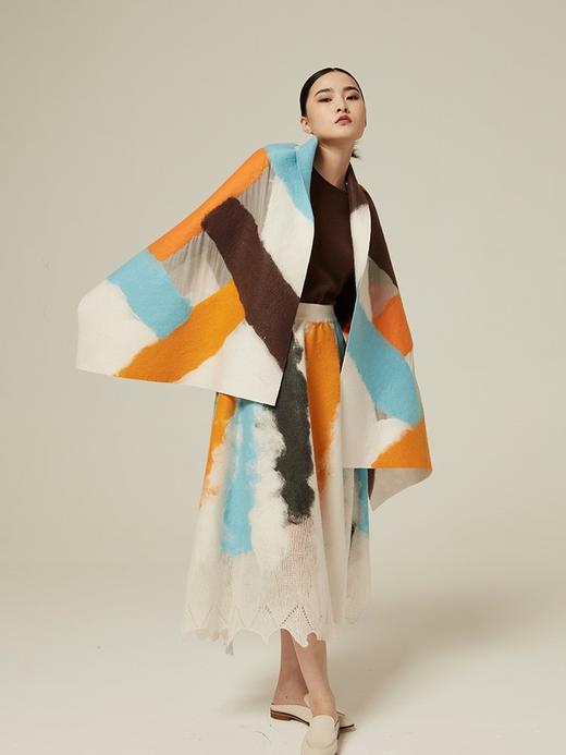 羊绒桑蚕丝手工毛毡披肩 SJF94P273W 商品图2