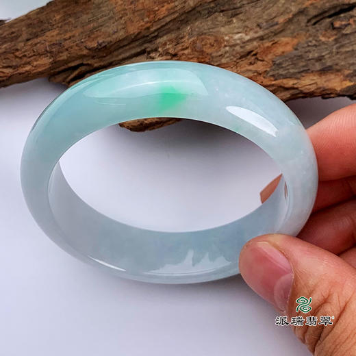 派瑞翡翠 翡翠手镯 糯种 绿色 商品图2