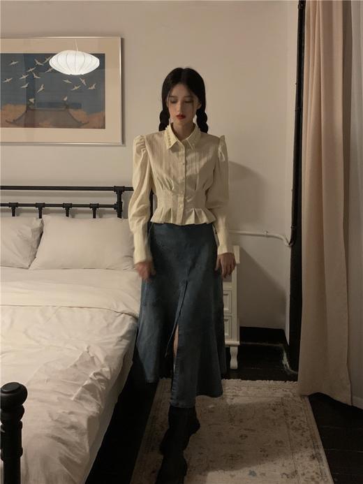 （清仓现货）【社群供G】秋季短款衬衫温柔系穿搭别致上衣小众设计感 商品图4
