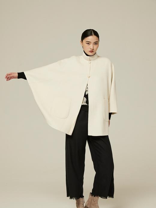 中式立领水波纹羊绒呢短款女大衣 SJF94W610N 商品图3
