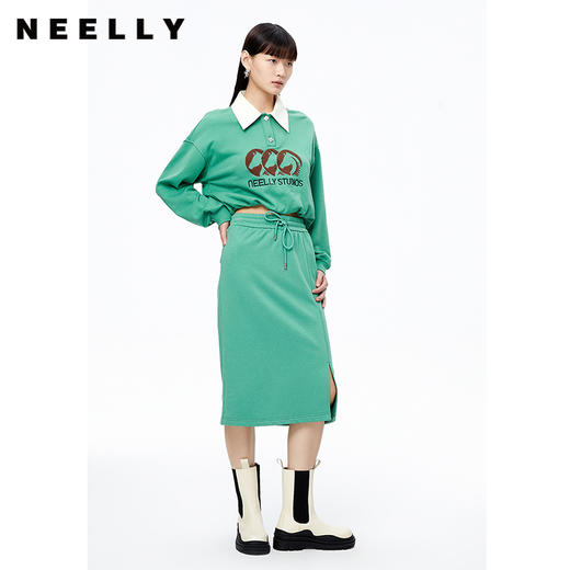 NEELLY纳俪商场同款撞色翻领套头卫衣女字母印花短款上衣简约秋季N22091J01127 商品图1