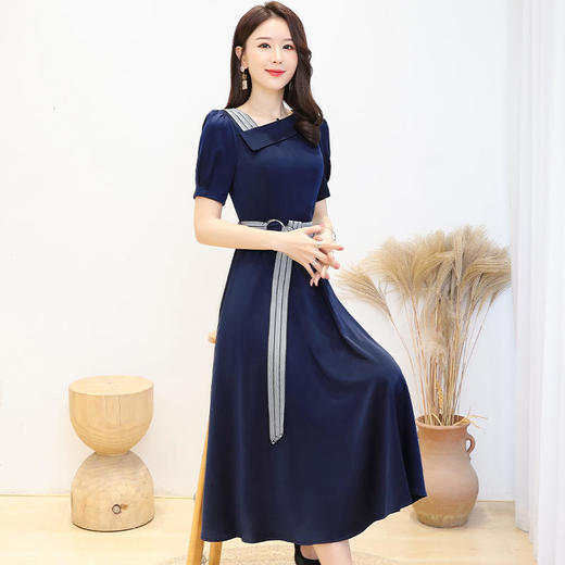 2022夏季新款醋酸缎面连衣裙修身气质V领时尚中长裙XYX3592 商品图2