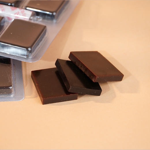 阿胶 黑亮如翳漆优选原材 非遗古法熬制的红盒阿胶片  120g/盒 商品图2