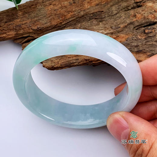 派瑞翡翠 翡翠手镯 糯种 飘花 商品图2