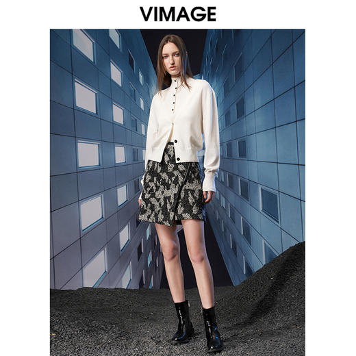 VIMAGE纬漫纪秋季新款时尚高领简约纯色两件套针织衫上衣V1801414 商品图7
