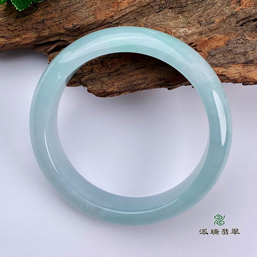 派瑞翡翠 翡翠手镯 糯种 绿色 商品图3