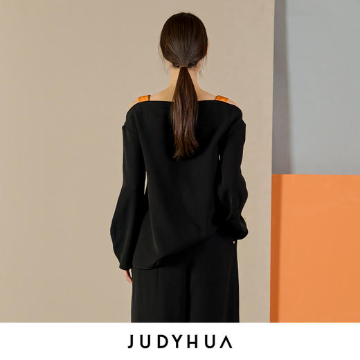 JUDYHUA 肩部镂空设计上衣 商品图3