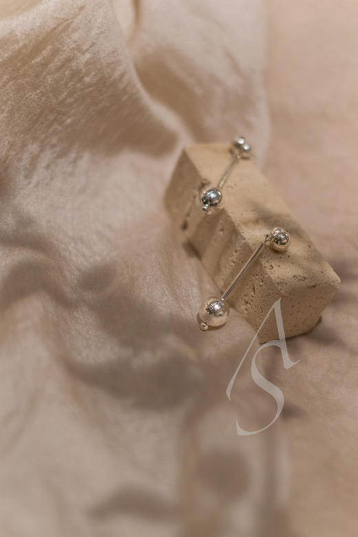 Sophie Buhai 纯银Suzanne流线球型耳环（一对） 商品图0