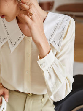 欧芮儿娃娃领衬衫女夏季2022年新款宽松洋气复古翻领薄款长袖上衣