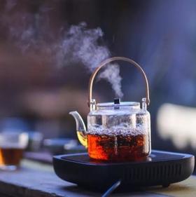 又到煮茶季，哪些茶适合煮着喝？