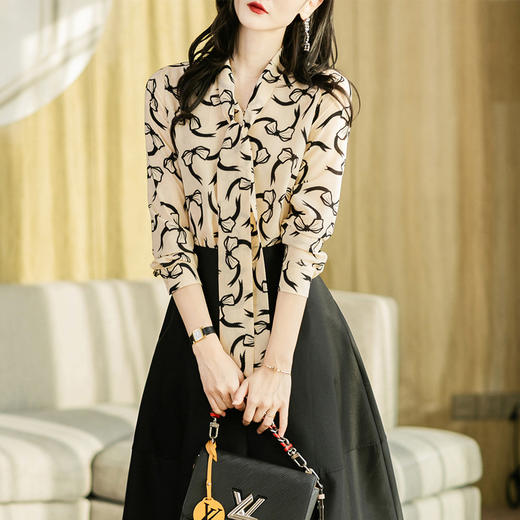 港风秋装新款雪纺衫长袖印花女士衬衣系带  DB-2121 商品图0