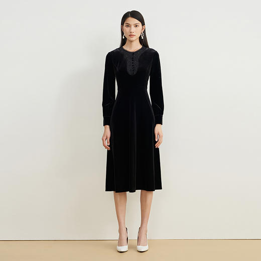 EITIE爱特爱冬季新款显瘦优雅圆领拼接蕾丝纯色高腰显瘦连衣裙女6707431 商品图3