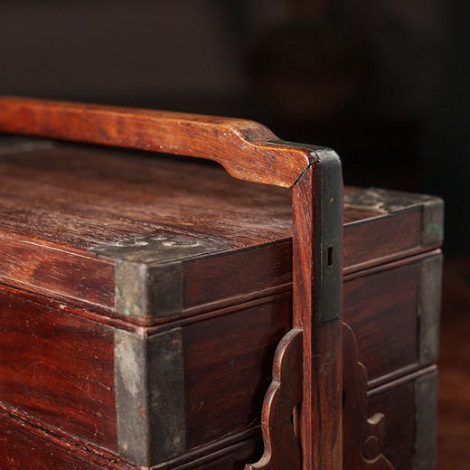 清早期 黄花梨三撞提梁盒 商品图3