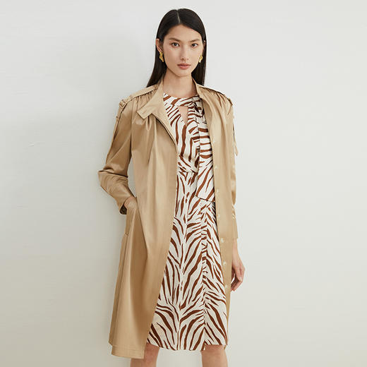 EITIE爱特爱纪秋季新款纯色显瘦风衣6704407 商品图2