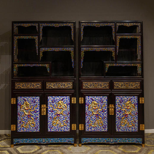 二十世纪 紫檀镶铜胎掐丝珐琅云龙纹博古柜（一对） 商品图0