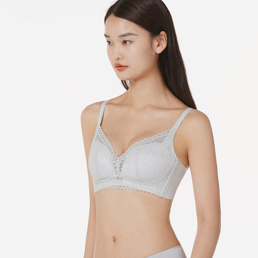 都市丽人自然舒适B杯常规内衣蕾丝中厚3/4杯文胸四排扣无钢圈LB25B5 商品图1