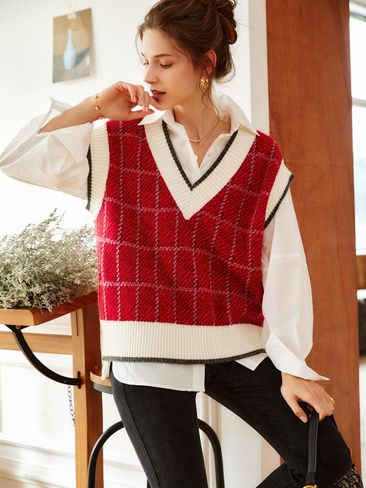 OLrain法式格子马甲背心女早秋2022新款宽松V领外搭复古针织上衣 商品图0