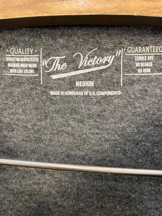 ＊梅赛德斯-奔驰体育馆 NCAA 美国大学体育协会 长袖T恤 _SLT(M) 商品图2