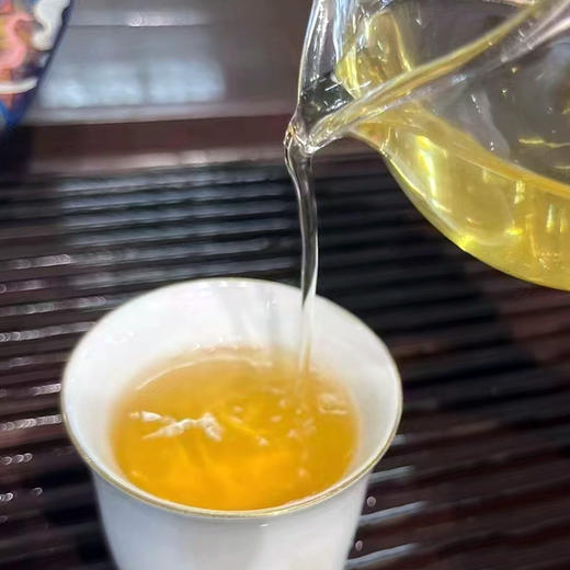 普洱生茶丨中茶 2021年 六星布朗山孔雀 357g 商品图3