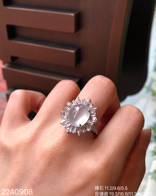 2240908，玻璃蛋面戒指，23999 商品图8