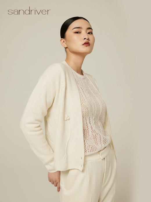 羊绒提花手工绣花外套 SJF94W220K 商品图2