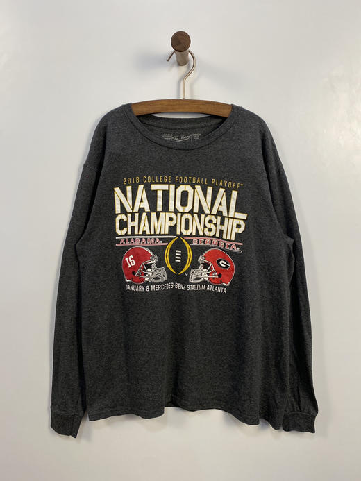 ＊梅赛德斯-奔驰体育馆 NCAA 美国大学体育协会 长袖T恤 _SLT(M) 商品图1