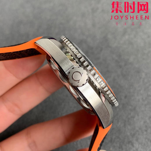欧米茄VS海马600米系列 四分之一橙 男士腕表 商品图3