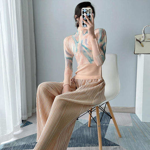 XXCFS-L1038YH-044新款时尚气质修身显瘦高领长袖褶皱打底衫 商品图0