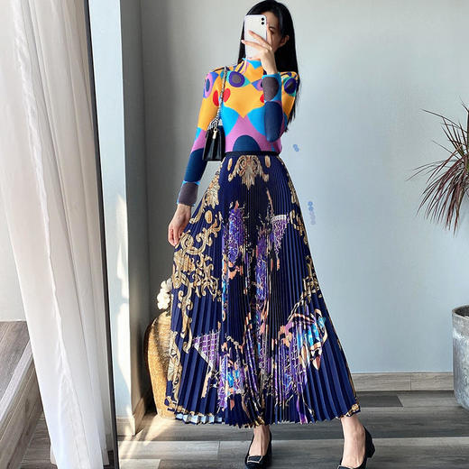 XXCFS-22BQ002C-62新款复古民族风高腰长款印花百褶垂感半身裙 商品图6