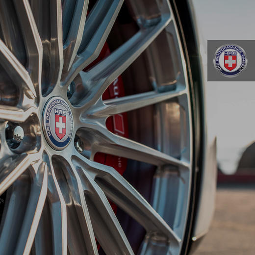 HRE 美国豪华品牌专业定制轮圈 锻造单片式/双片式/三片式/碳纤维/旋压  SUV 跑车 豪华车 性能车 商品图0