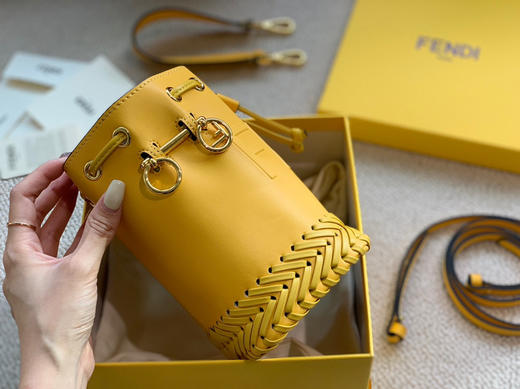 FD MonTresor编织小水桶包 商品图1