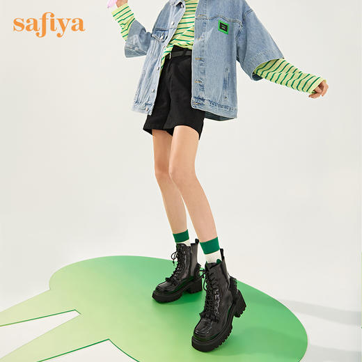 【春节不打烊】Safiya/索菲娅小众超轻底马丁靴2022秋冬新款褶皱花边厚底中跟甜酷机车靴女 SF24116083 商品图1