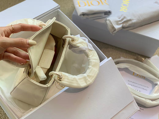 三格戴妃漆皮 商品图8