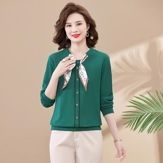 【新款秋装】妈妈洋气长袖T恤中年女装春秋装打底上衣中老年减龄系带小衫套装 商品图2