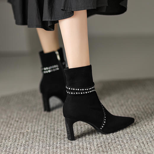 时尚百搭，超级修饰脚型秋冬真皮瘦瘦靴DB-M5366-1 商品图1