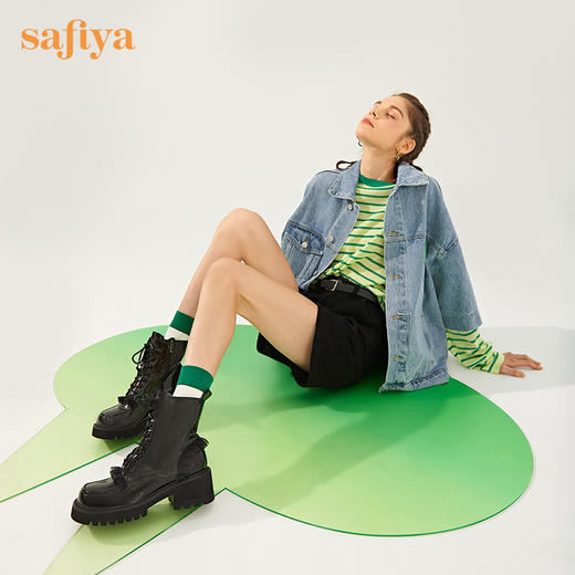 【春节不打烊】Safiya/索菲娅小众超轻底马丁靴2022秋冬新款褶皱花边厚底中跟甜酷机车靴女 SF24116083 商品图6