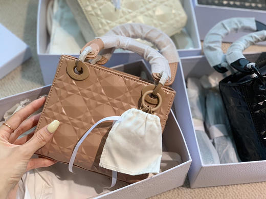 戴妃钻石纹三格17cm 商品图0