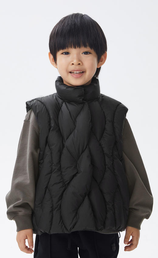 江南布衣童  22年秋款  蓬松短款羽绒马甲  1M9C10640 商品图9