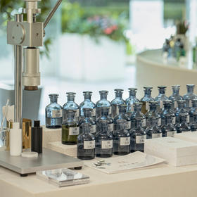 一起体验DIY调香乐趣