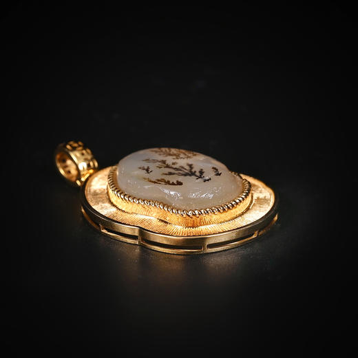 辽代影子玛瑙“生命树”项坠 商品图1