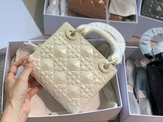 戴妃钻石纹三格17cm 商品图8