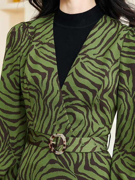 剩S/M/L 米思阳2026春季新款知性优雅套装时尚斑马纹针织衫长裙两件套3108 商品图4